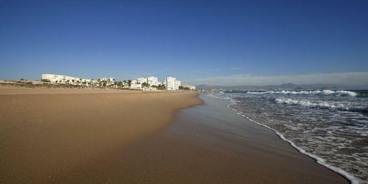 Alojamiento El Altet Playa Exterior foto